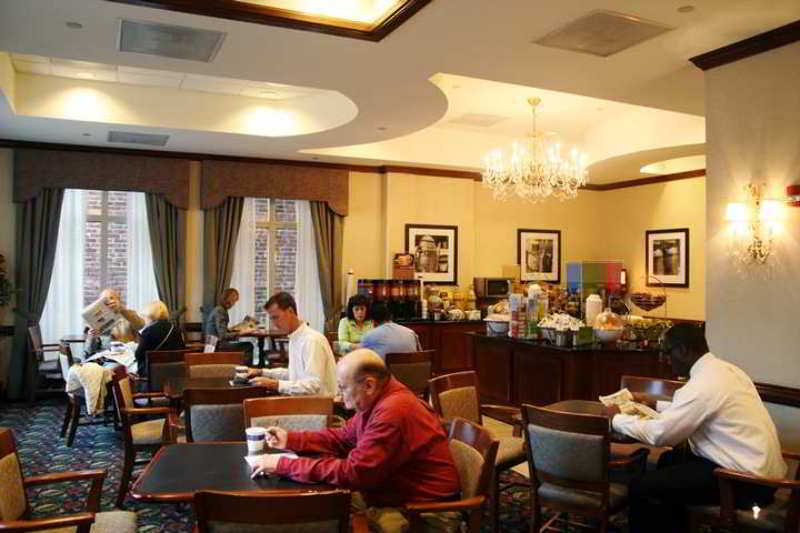 แฮมป์ตันอินน์ อเล็กซานเดรีย-โอลด์ทาวน์/คิงสตรีท เมโทร ร้านอาหาร รูปภาพ